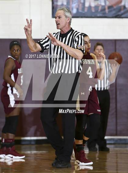 Thumbnail 1 in Ossining vs Elmira (NYPHSAA Class AA Regional Final) photogallery.
