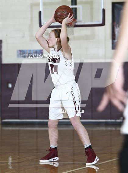 Thumbnail 2 in Ossining vs Elmira (NYPHSAA Class AA Regional Final) photogallery.