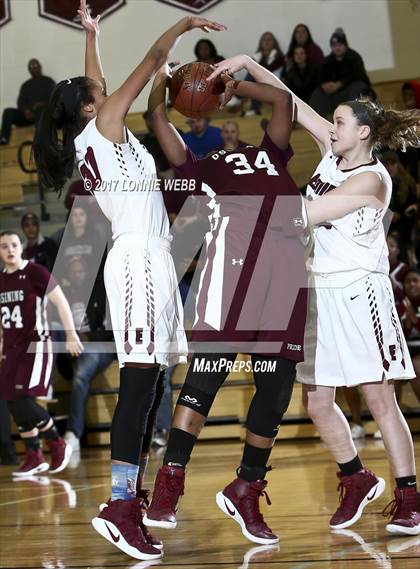 Thumbnail 1 in Ossining vs Elmira (NYPHSAA Class AA Regional Final) photogallery.