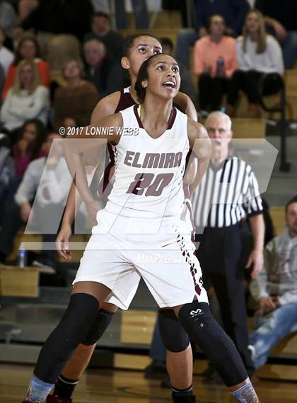 Thumbnail 2 in Ossining vs Elmira (NYPHSAA Class AA Regional Final) photogallery.
