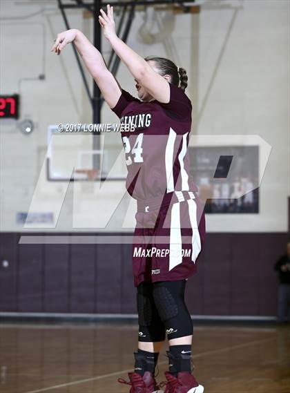 Thumbnail 1 in Ossining vs Elmira (NYPHSAA Class AA Regional Final) photogallery.