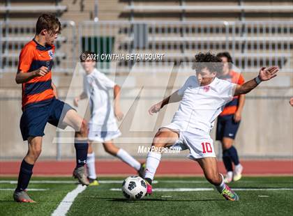 Thumbnail 1 in Regis Jesuit vs Legend photogallery.