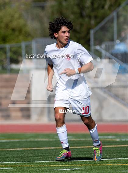 Thumbnail 1 in Regis Jesuit vs Legend photogallery.