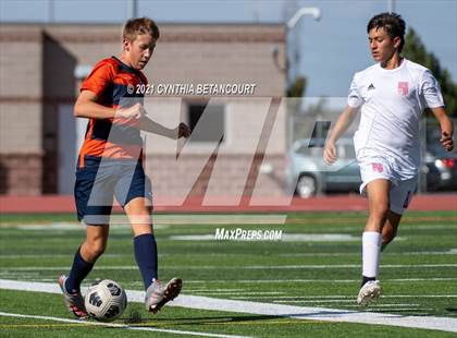 Thumbnail 3 in Regis Jesuit vs Legend photogallery.