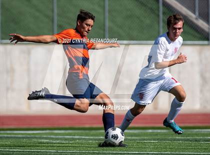 Thumbnail 1 in Regis Jesuit vs Legend photogallery.