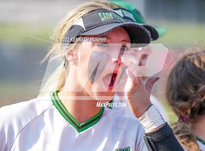 Thumbnail 1 in Iowa Park vs Argyle (UIL 4A Region I Regional Final) photogallery.