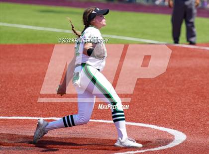 Thumbnail 3 in Iowa Park vs Argyle (UIL 4A Region I Regional Final) photogallery.