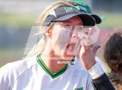 Thumbnail 2 in Iowa Park vs Argyle (UIL 4A Region I Regional Final) photogallery.