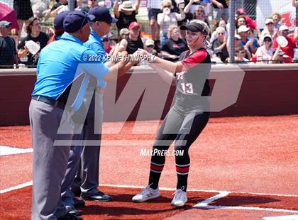 Thumbnail 2 in Iowa Park vs Argyle (UIL 4A Region I Regional Final) photogallery.