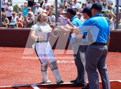 Thumbnail 2 in Iowa Park vs Argyle (UIL 4A Region I Regional Final) photogallery.