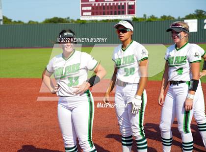 Thumbnail 1 in Iowa Park vs Argyle (UIL 4A Region I Regional Final) photogallery.
