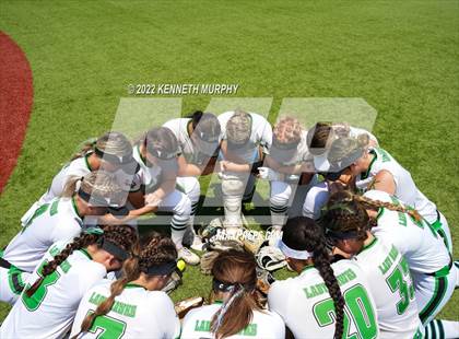 Thumbnail 2 in Iowa Park vs Argyle (UIL 4A Region I Regional Final) photogallery.