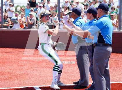 Thumbnail 2 in Iowa Park vs Argyle (UIL 4A Region I Regional Final) photogallery.