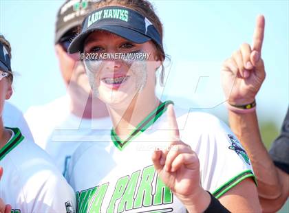 Thumbnail 3 in Iowa Park vs Argyle (UIL 4A Region I Regional Final) photogallery.