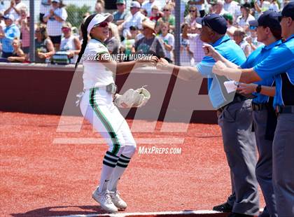 Thumbnail 1 in Iowa Park vs Argyle (UIL 4A Region I Regional Final) photogallery.