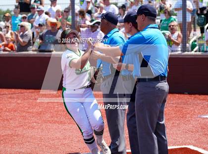 Thumbnail 2 in Iowa Park vs Argyle (UIL 4A Region I Regional Final) photogallery.