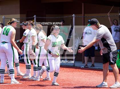 Thumbnail 3 in Iowa Park vs Argyle (UIL 4A Region I Regional Final) photogallery.