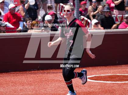 Thumbnail 3 in Iowa Park vs Argyle (UIL 4A Region I Regional Final) photogallery.