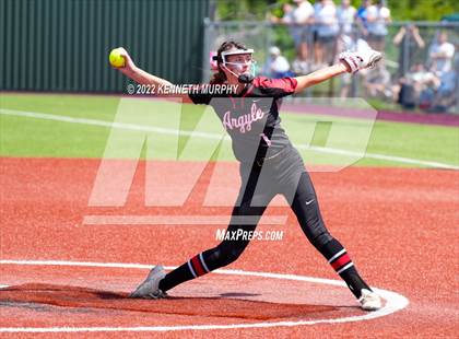 Thumbnail 1 in Iowa Park vs Argyle (UIL 4A Region I Regional Final) photogallery.