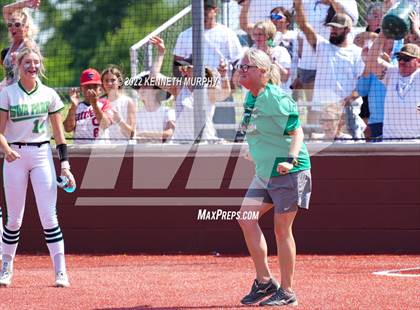 Thumbnail 1 in Iowa Park vs Argyle (UIL 4A Region I Regional Final) photogallery.