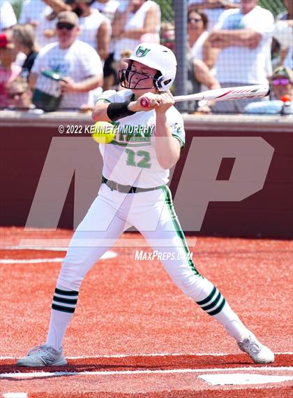 Thumbnail 2 in Iowa Park vs Argyle (UIL 4A Region I Regional Final) photogallery.