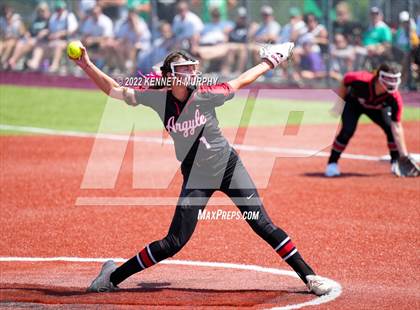 Thumbnail 1 in Iowa Park vs Argyle (UIL 4A Region I Regional Final) photogallery.