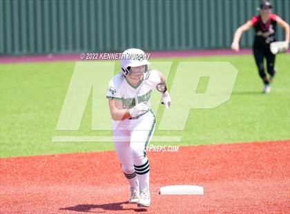 Thumbnail 2 in Iowa Park vs Argyle (UIL 4A Region I Regional Final) photogallery.