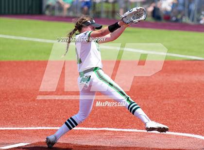 Thumbnail 2 in Iowa Park vs Argyle (UIL 4A Region I Regional Final) photogallery.