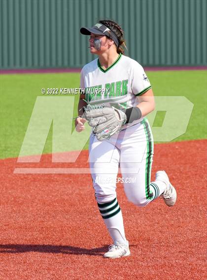 Thumbnail 3 in Iowa Park vs Argyle (UIL 4A Region I Regional Final) photogallery.