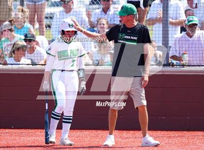 Thumbnail 1 in Iowa Park vs Argyle (UIL 4A Region I Regional Final) photogallery.