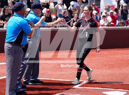 Thumbnail 3 in Iowa Park vs Argyle (UIL 4A Region I Regional Final) photogallery.