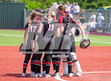 Thumbnail 3 in Iowa Park vs Argyle (UIL 4A Region I Regional Final) photogallery.