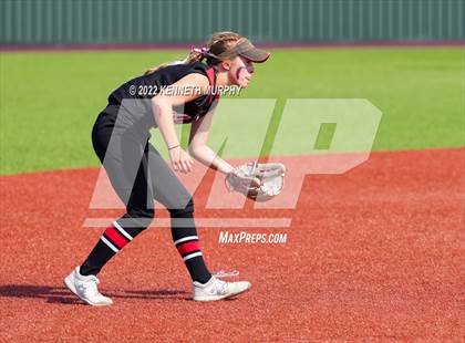 Thumbnail 3 in Iowa Park vs Argyle (UIL 4A Region I Regional Final) photogallery.