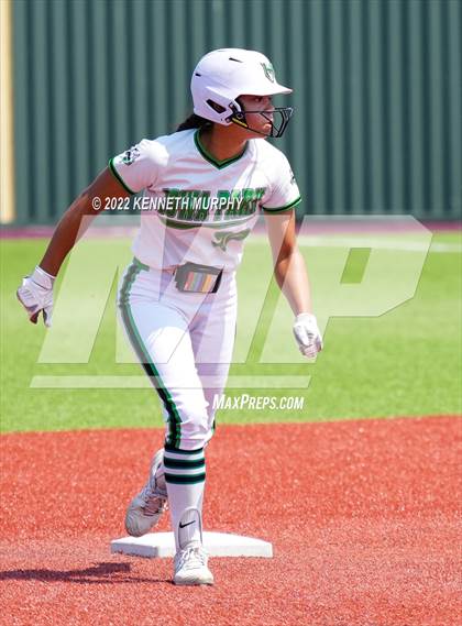 Thumbnail 1 in Iowa Park vs Argyle (UIL 4A Region I Regional Final) photogallery.