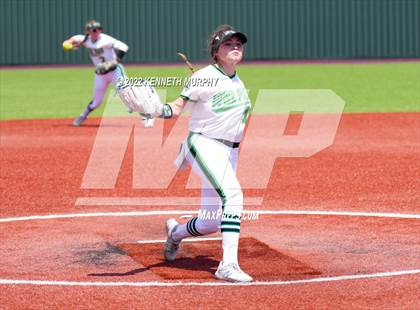 Thumbnail 2 in Iowa Park vs Argyle (UIL 4A Region I Regional Final) photogallery.