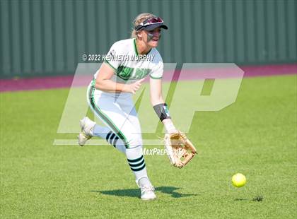 Thumbnail 1 in Iowa Park vs Argyle (UIL 4A Region I Regional Final) photogallery.