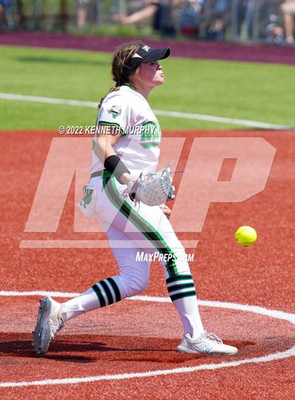 Thumbnail 2 in Iowa Park vs Argyle (UIL 4A Region I Regional Final) photogallery.