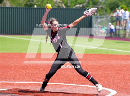 Thumbnail 2 in Iowa Park vs Argyle (UIL 4A Region I Regional Final) photogallery.