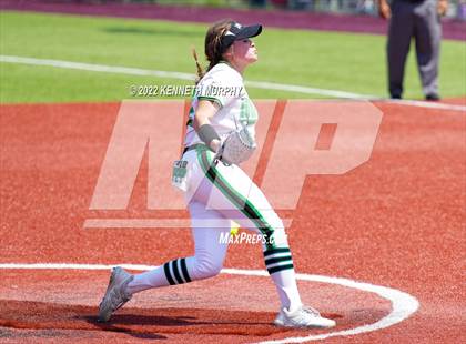 Thumbnail 2 in Iowa Park vs Argyle (UIL 4A Region I Regional Final) photogallery.