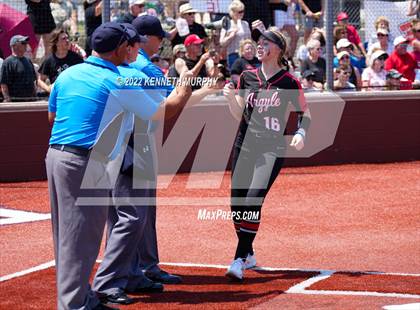 Thumbnail 3 in Iowa Park vs Argyle (UIL 4A Region I Regional Final) photogallery.