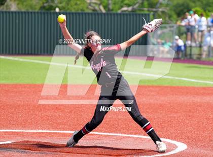 Thumbnail 3 in Iowa Park vs Argyle (UIL 4A Region I Regional Final) photogallery.