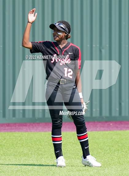 Thumbnail 1 in Iowa Park vs Argyle (UIL 4A Region I Regional Final) photogallery.