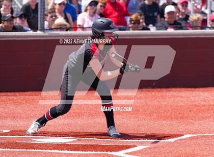 Thumbnail 1 in Iowa Park vs Argyle (UIL 4A Region I Regional Final) photogallery.