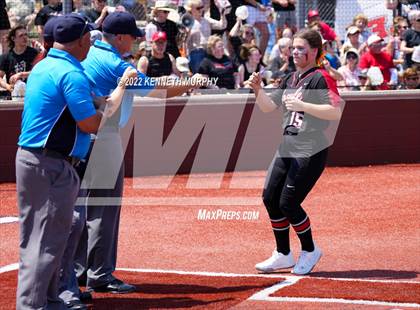 Thumbnail 3 in Iowa Park vs Argyle (UIL 4A Region I Regional Final) photogallery.