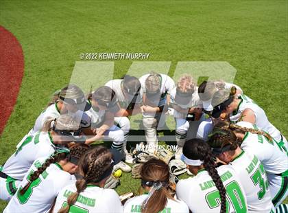 Thumbnail 1 in Iowa Park vs Argyle (UIL 4A Region I Regional Final) photogallery.