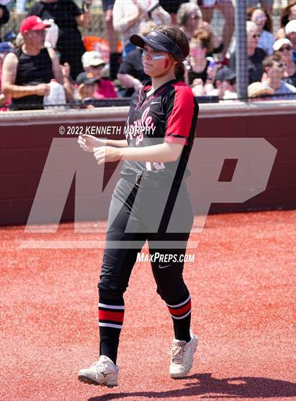 Thumbnail 3 in Iowa Park vs Argyle (UIL 4A Region I Regional Final) photogallery.
