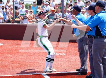 Thumbnail 3 in Iowa Park vs Argyle (UIL 4A Region I Regional Final) photogallery.