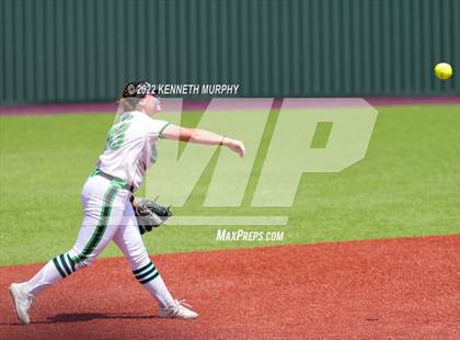 Thumbnail 3 in Iowa Park vs Argyle (UIL 4A Region I Regional Final) photogallery.
