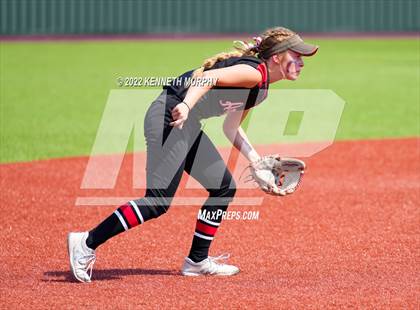 Thumbnail 1 in Iowa Park vs Argyle (UIL 4A Region I Regional Final) photogallery.