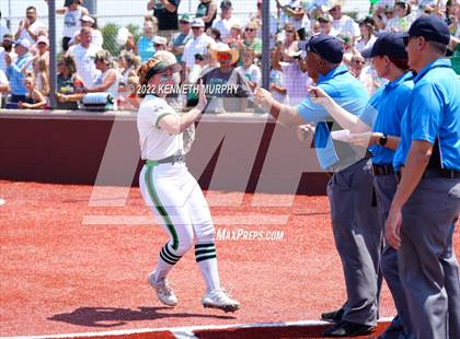 Thumbnail 3 in Iowa Park vs Argyle (UIL 4A Region I Regional Final) photogallery.